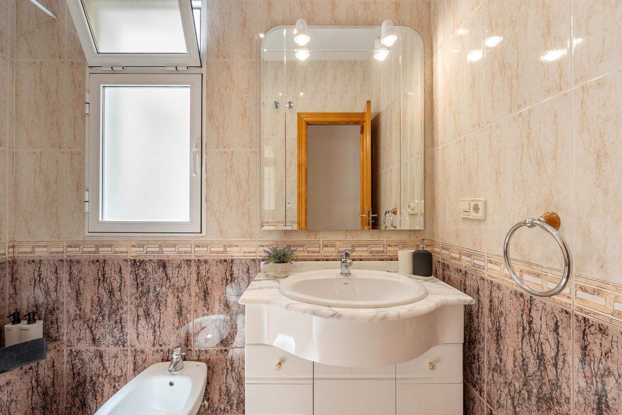 Amplio Apartamento En Gueejar Sierra公寓 外观 照片